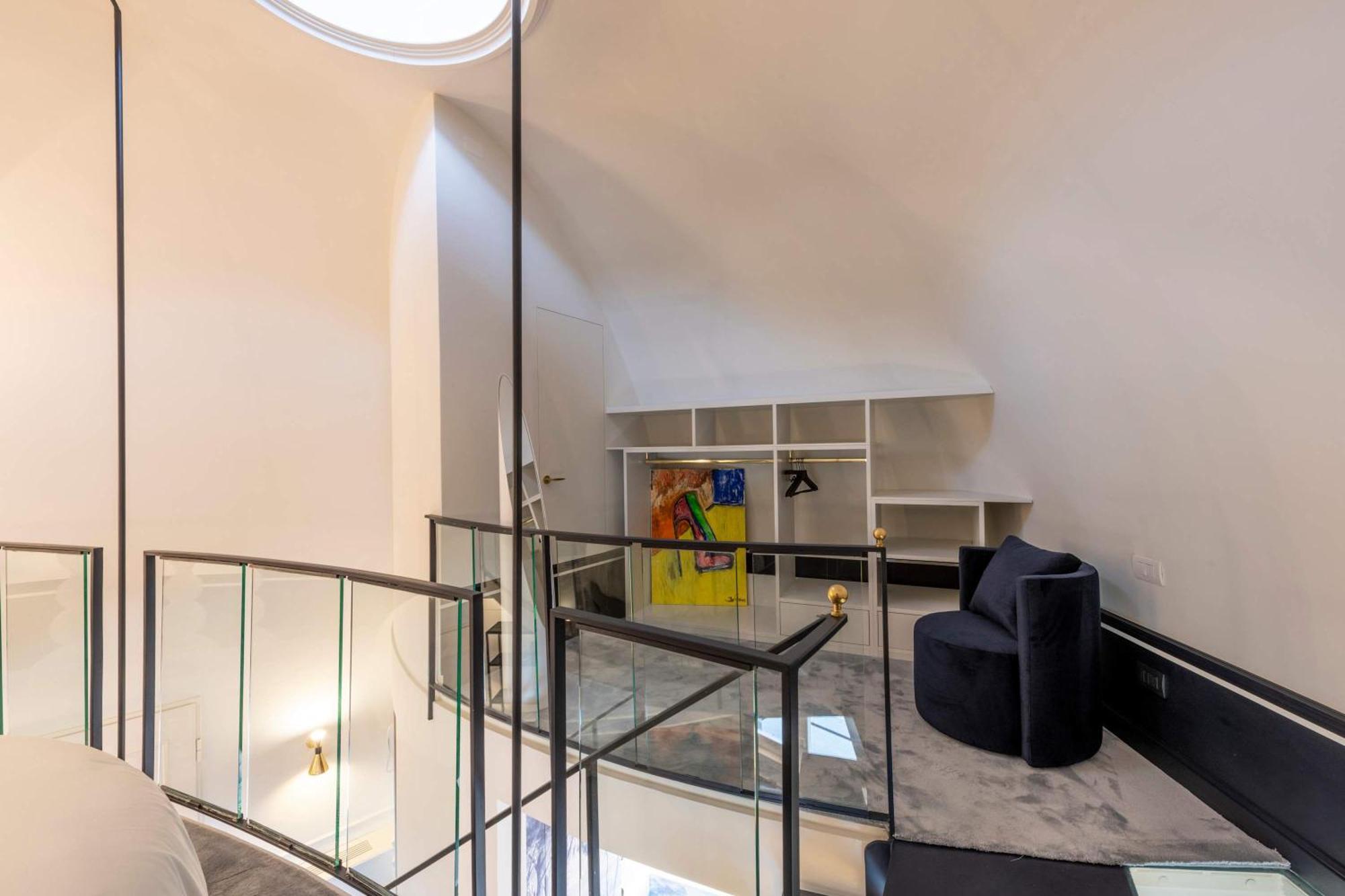 Stunning Cupola Apt-steps From San Babila & Duomo * Mailand
