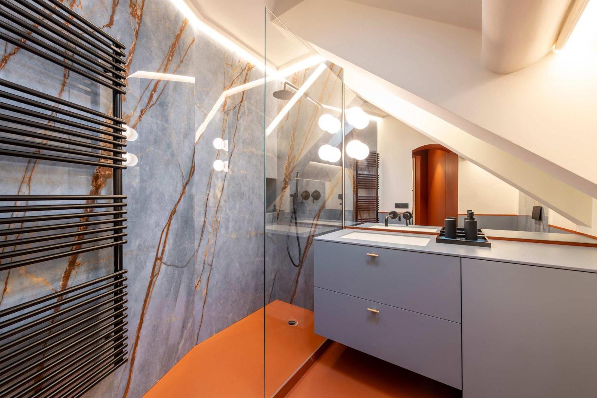 Stunning Cupola Apt-steps From San Babila & Duomo *